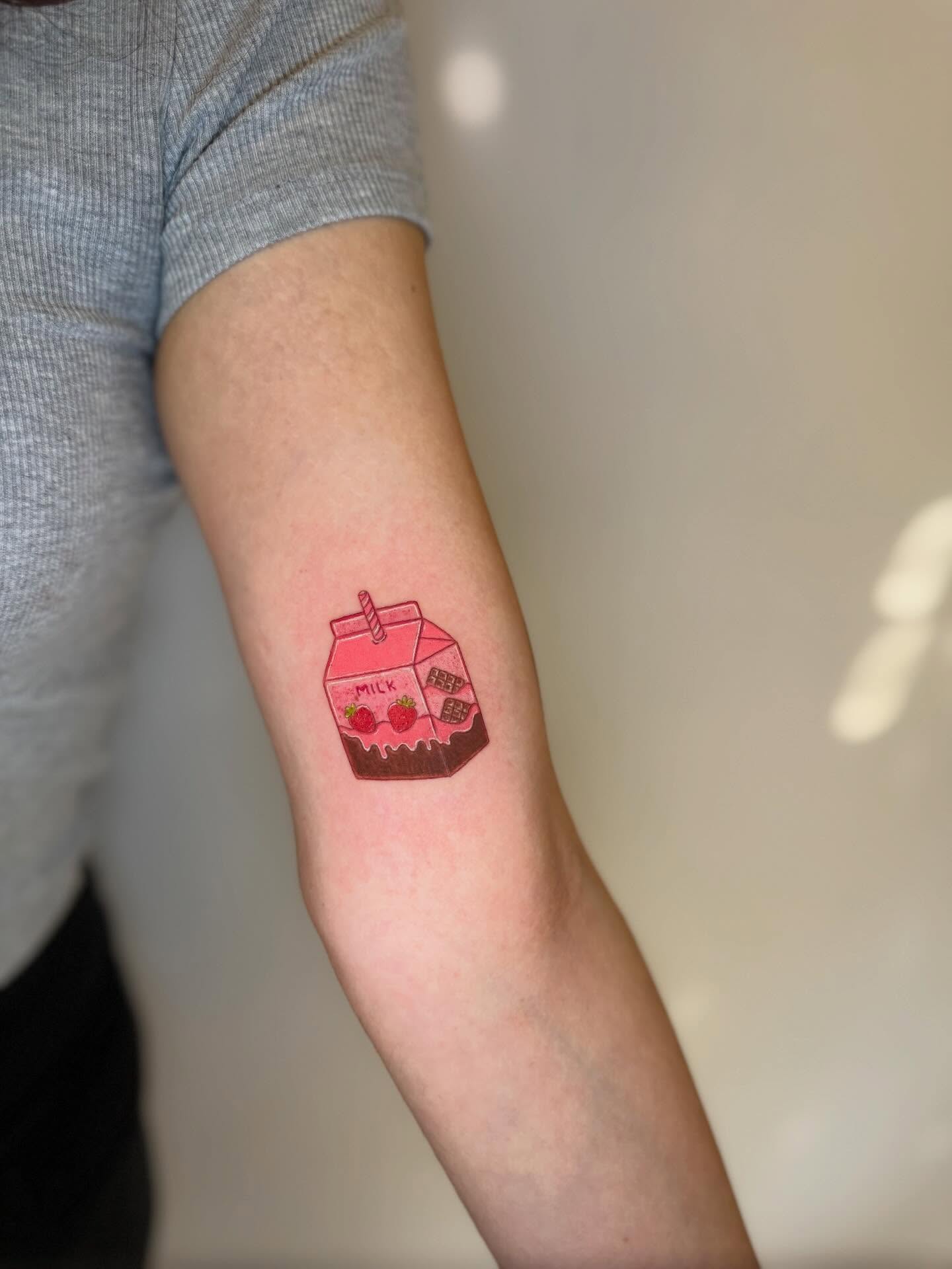 Tattoo by @catgirltattoo — illustrative