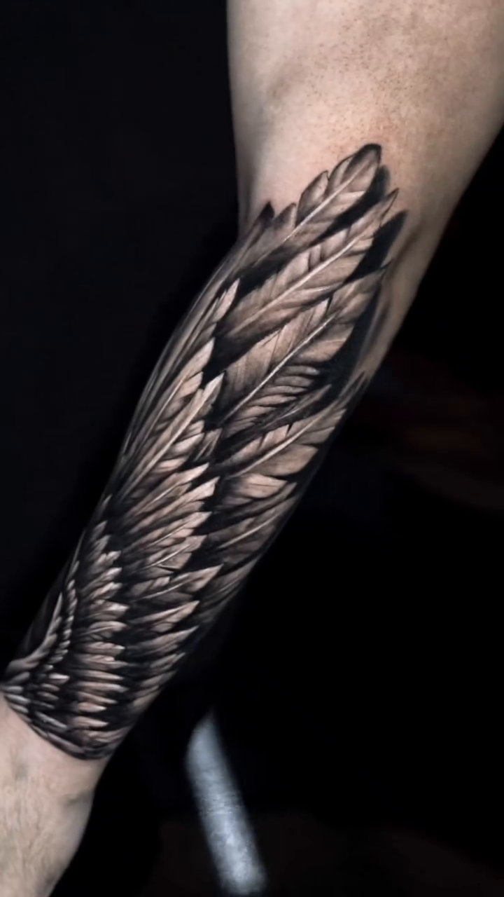Tattoo work at Tatak International Tatu Expo 2026