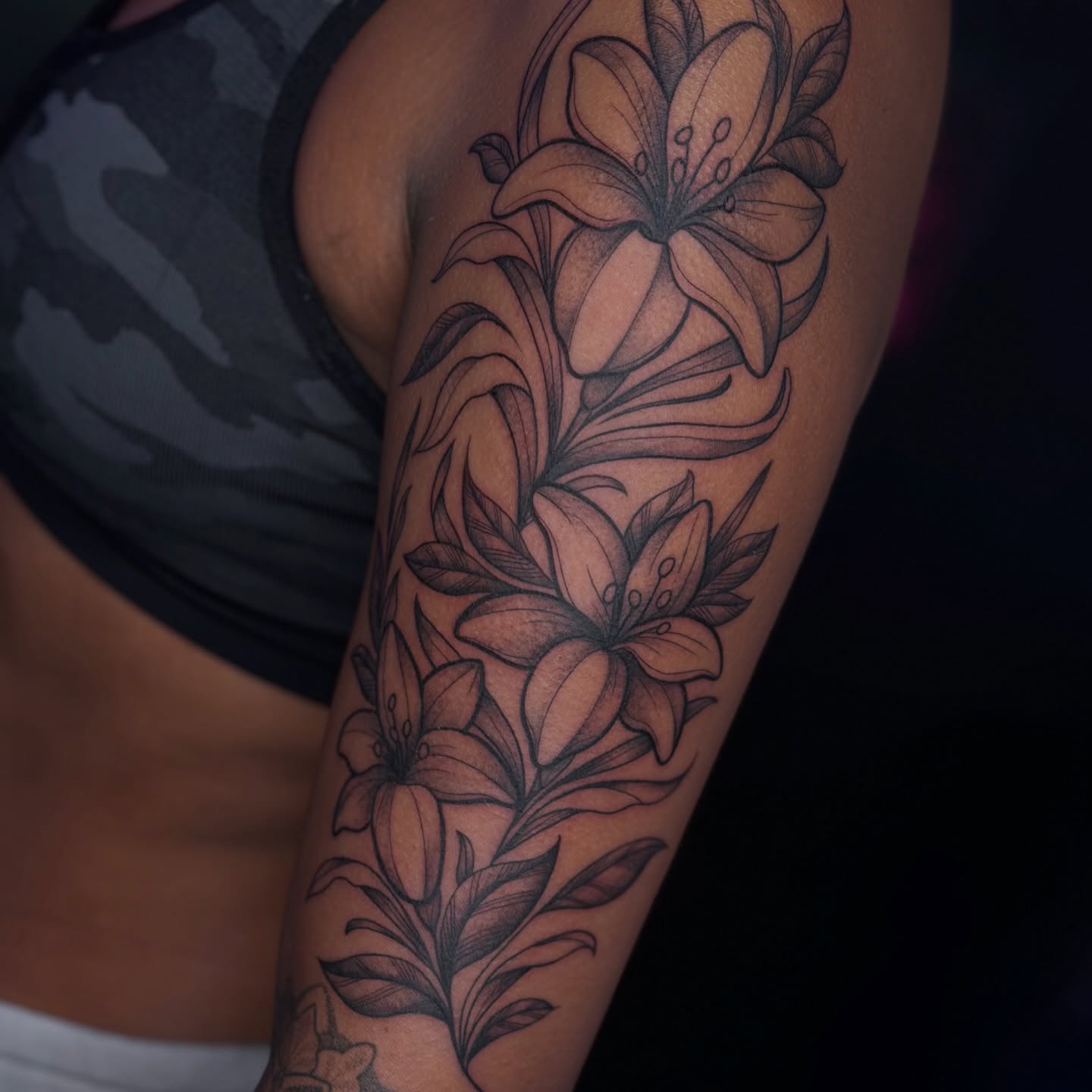 Tattoo by @divi.nediamonds — black_and_grey