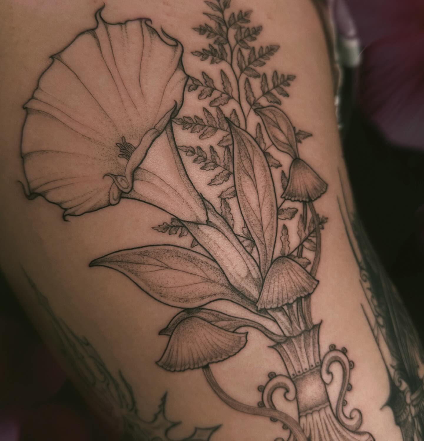 Tattoo by @mushrooomqueen — dotwork, black_and_grey