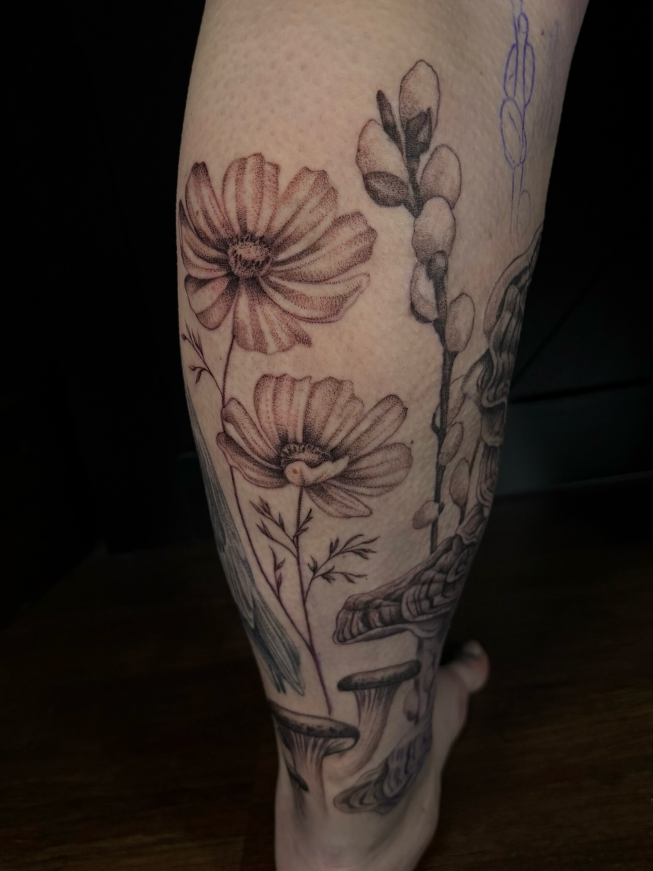 Tattoo by @alyssafazzino — dotwork, realism