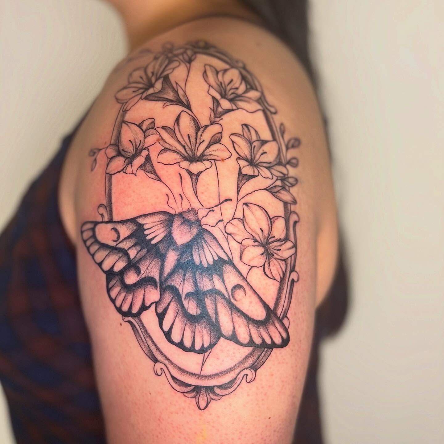 Tattoo by @tattoo.by.q — dotwork, black_and_grey
