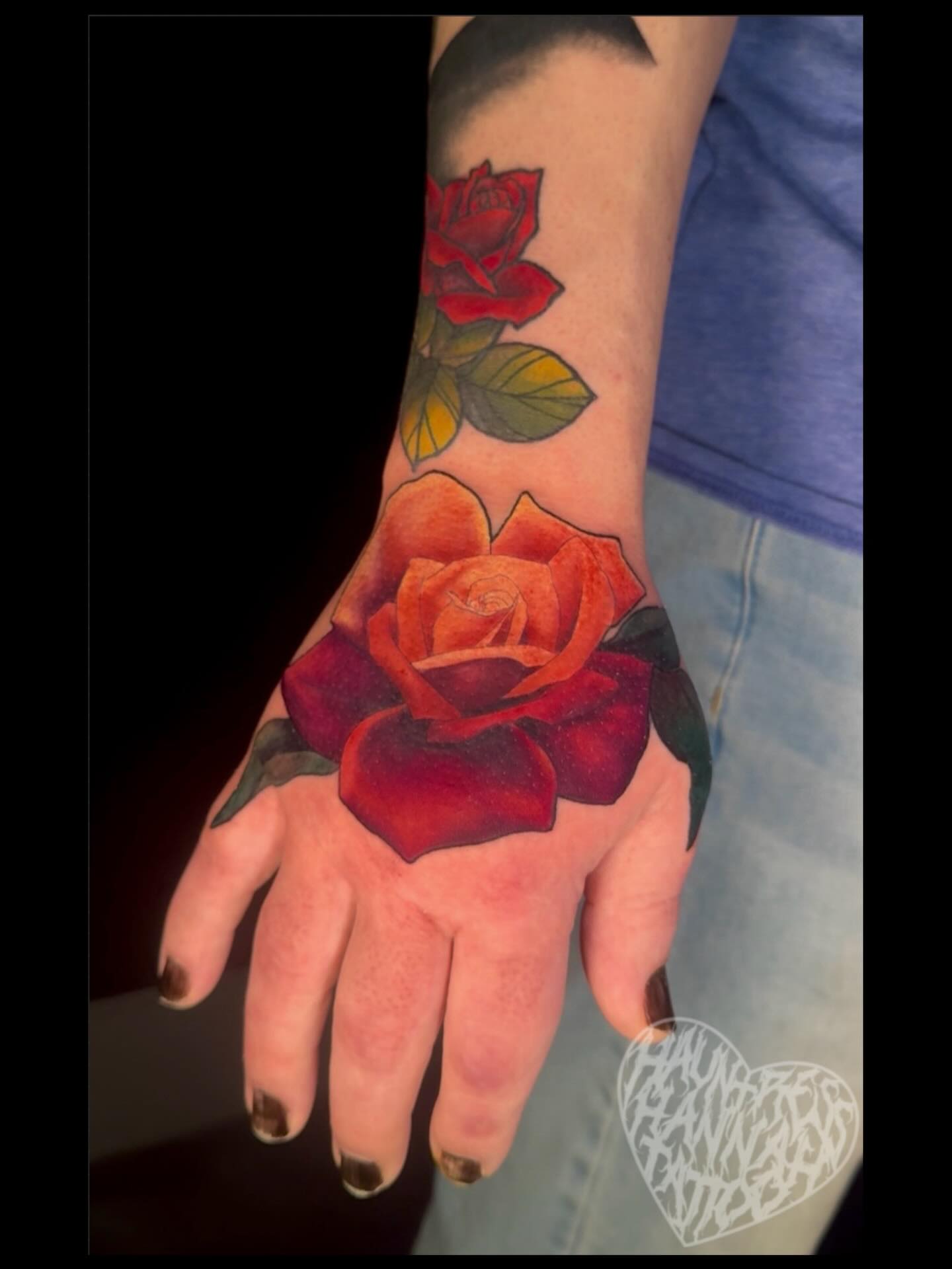 Rose realism tattoo on the hand by Hannah Casadonti