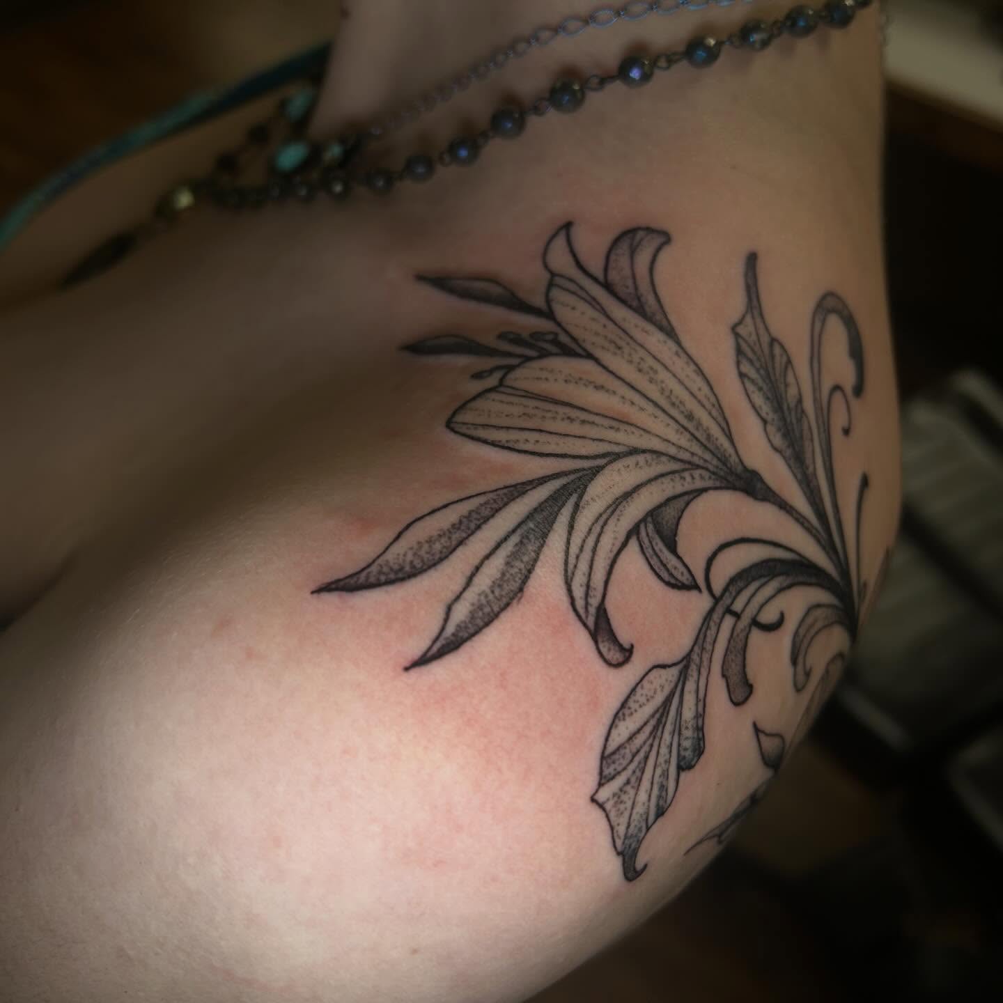 Tattoo by @mya.tattoos β dotwork
