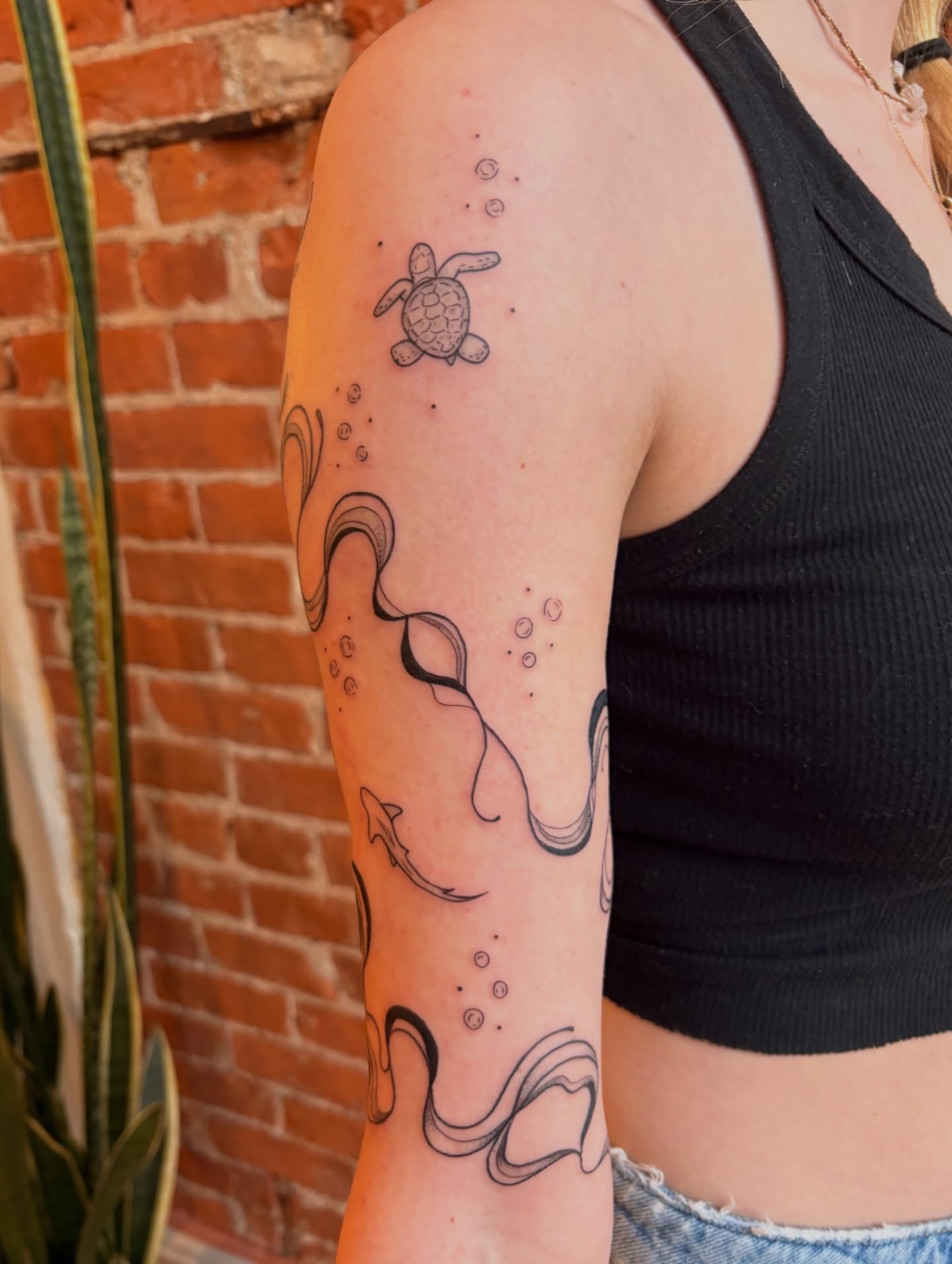 Sea turtle and waves dotwork tattoo on the forearm by Jen Osborne ♡ Cincinnati Tattoo Artist