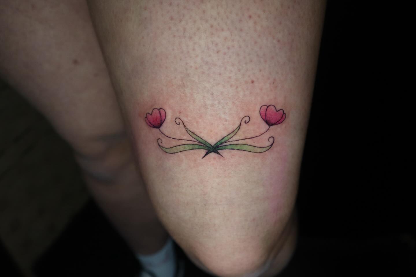 Tattoo by @inkanimalsart — dotwork, new_school