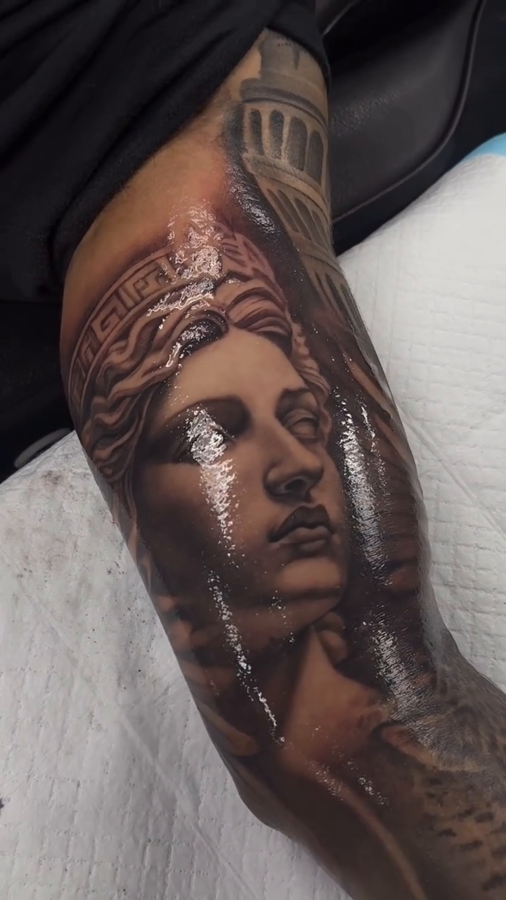 Greek goddess bust realism tattoo by Daniela Pusateri