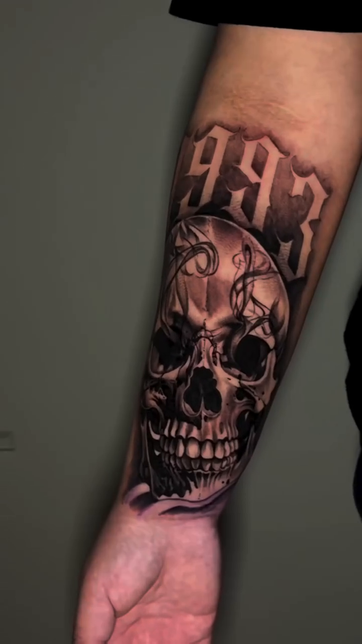 Tattoo by @reipinks — realism, black_and_grey