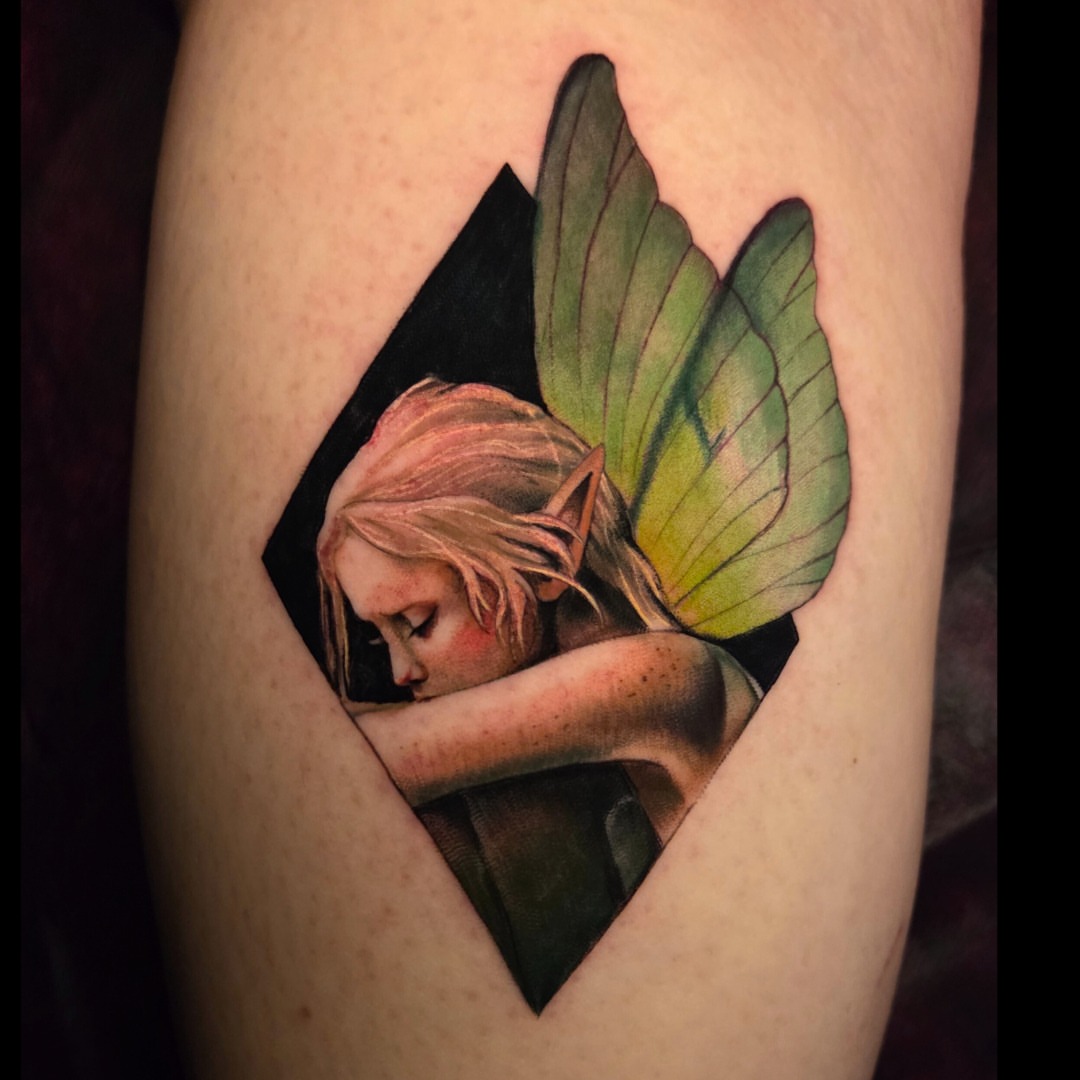 Elf fairy realism tattoo on the thigh by 💚Phoenix Taylor💚-Fantasy Neotraditional