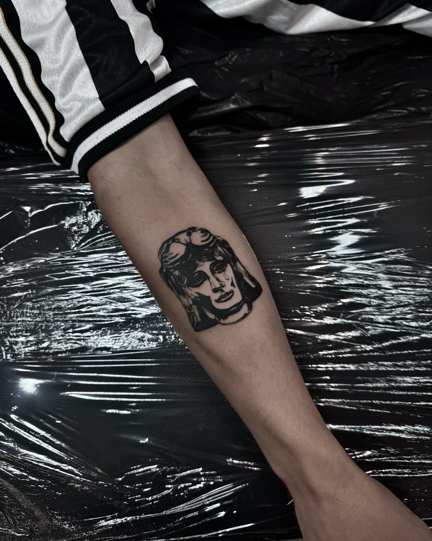Tattoo by @vamos_tat — black_and_grey