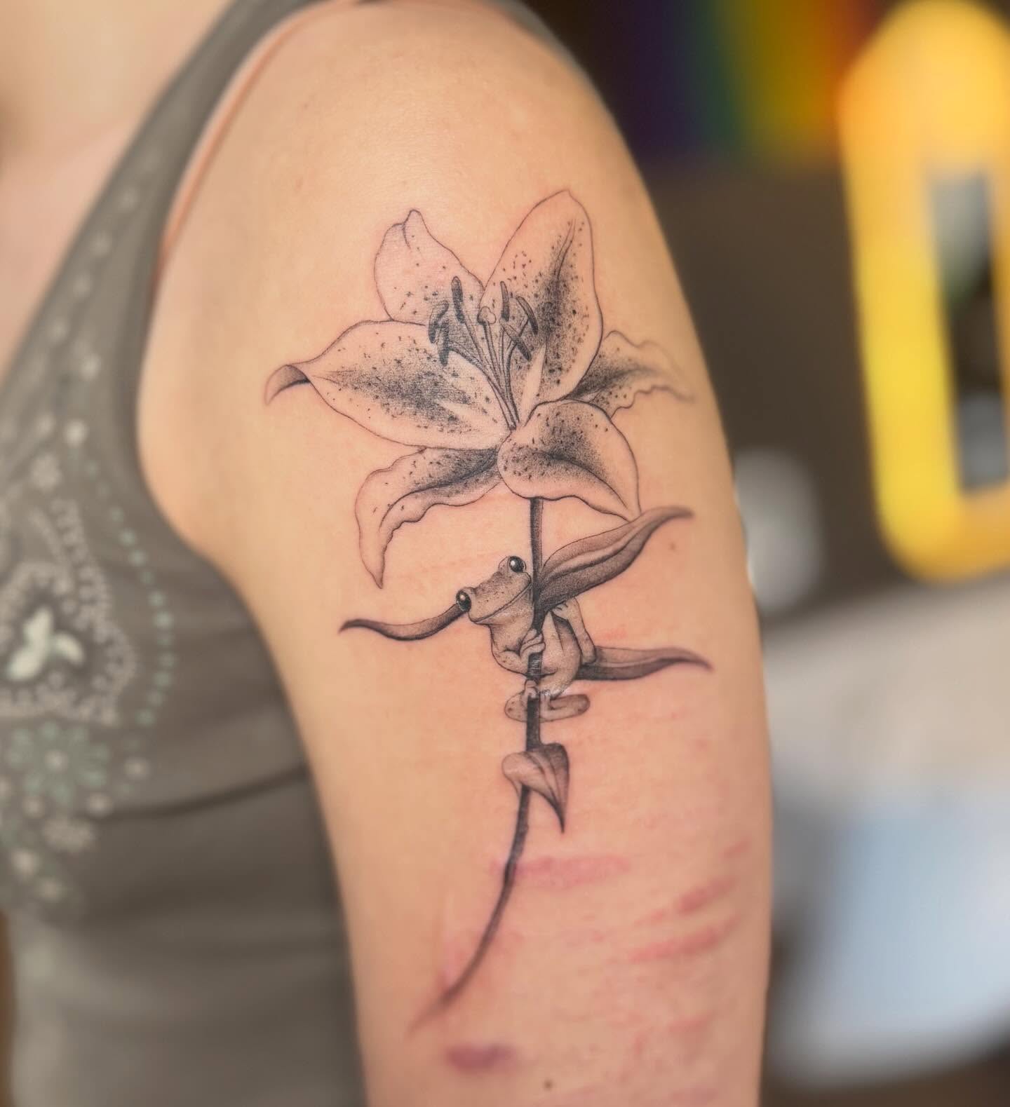 Tattoo by @lilztatz — dotwork, realism
