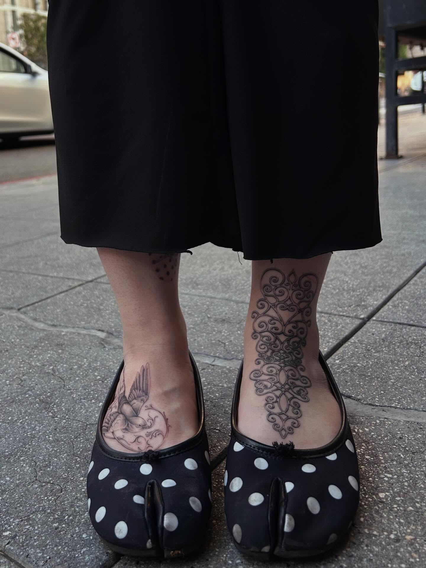Bird and floral pattern dotwork tattoo on the foot by ✭ Elisa ✭