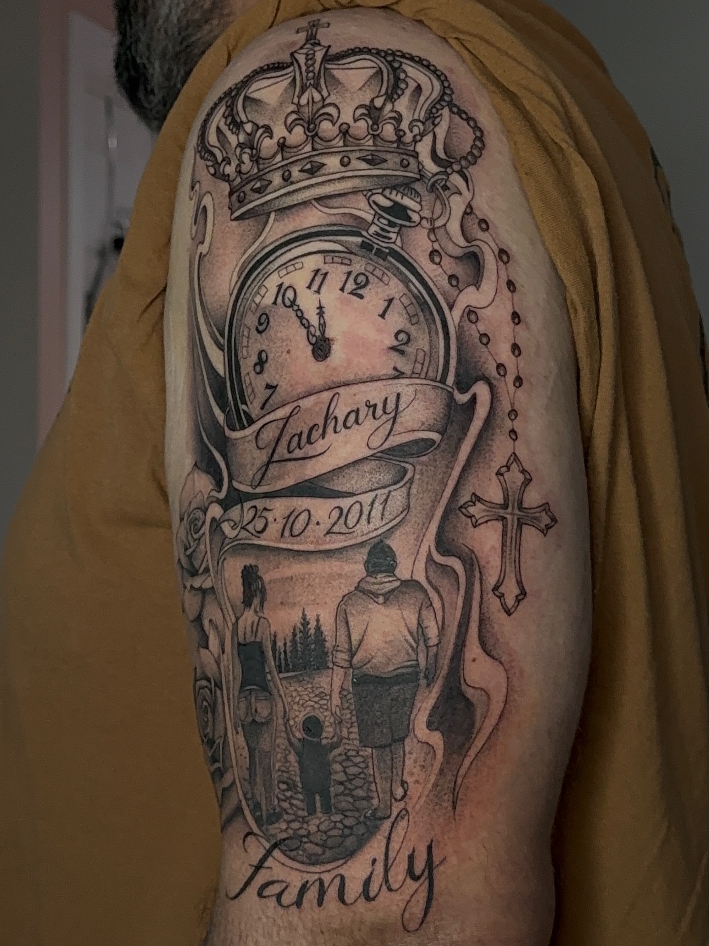 Tattoo by @hosannatattoo — black_and_grey, realism