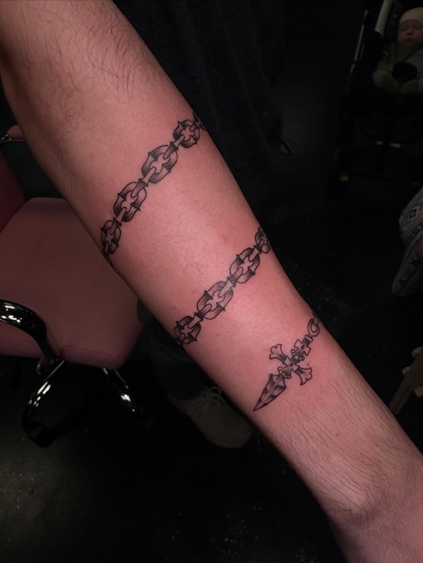 Tattoo by @lextattooos — black_and_grey