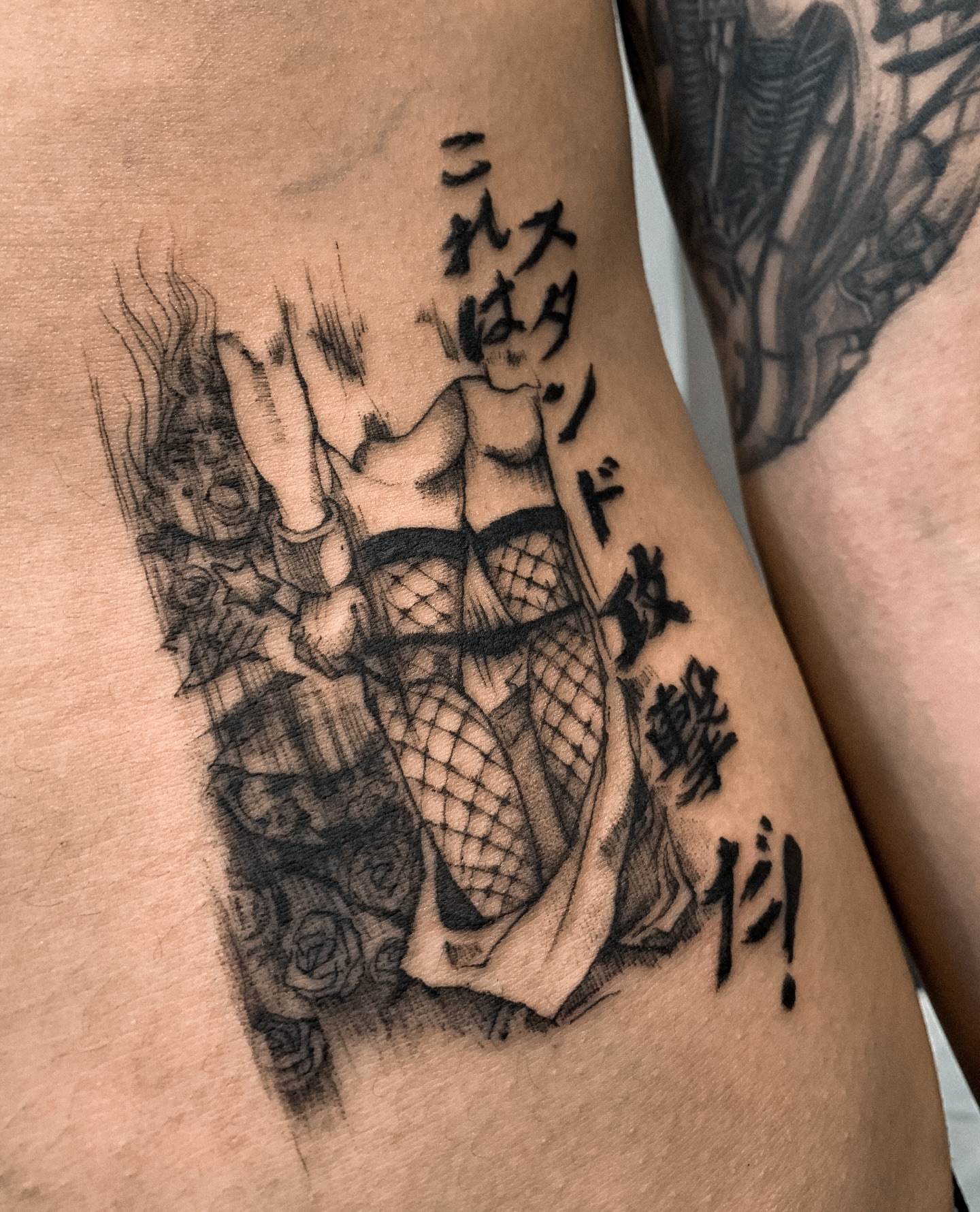Samurai warrior realism tattoo on the thigh by 21 tattooist
