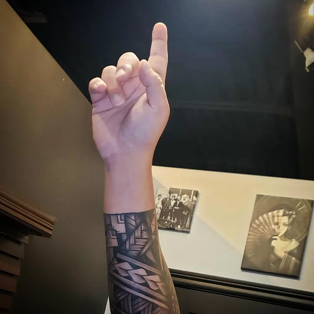 Tattoo by @stevengehlsen — geometric