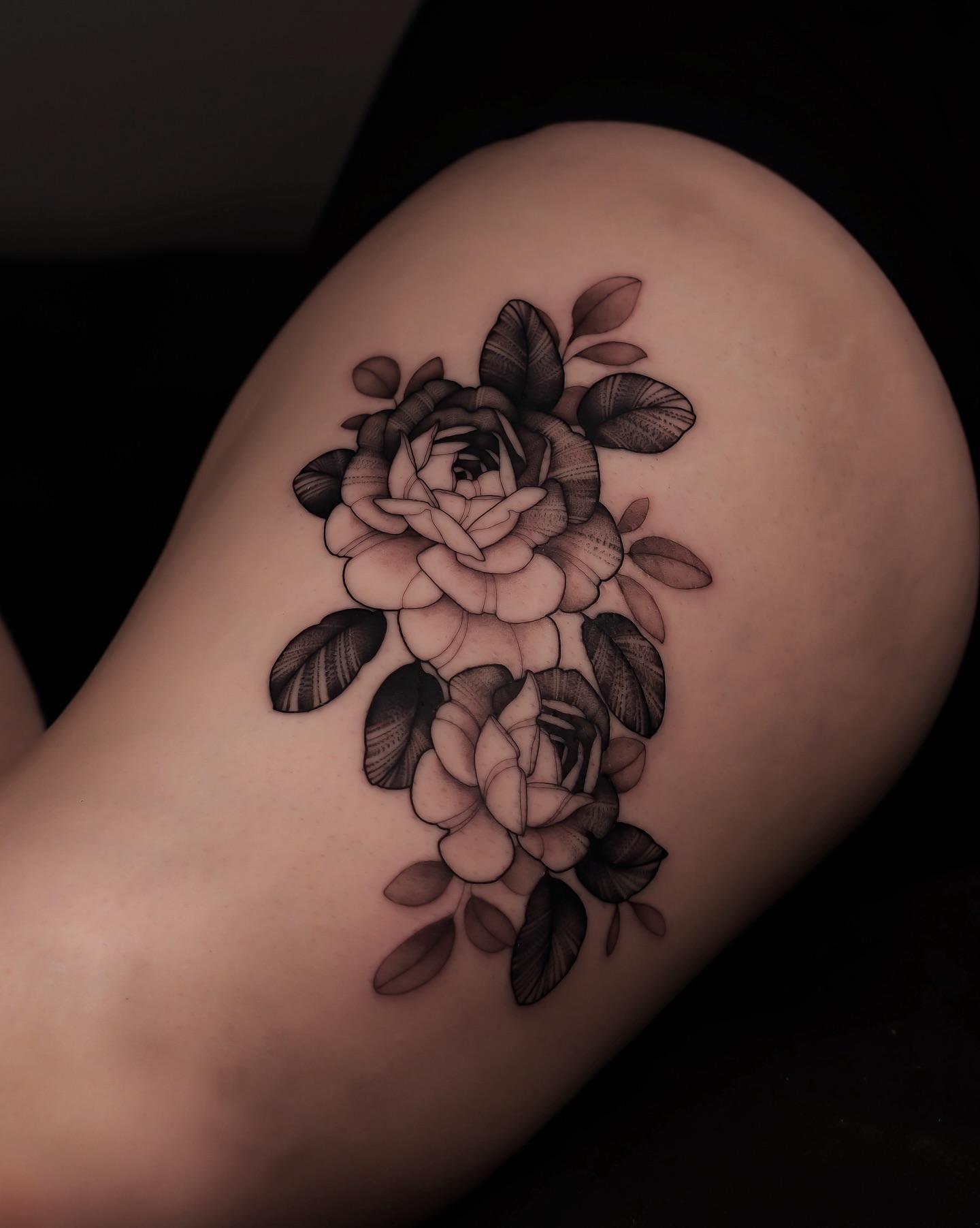 Tattoo by @jennaleeshaaktattoo β black_and_grey