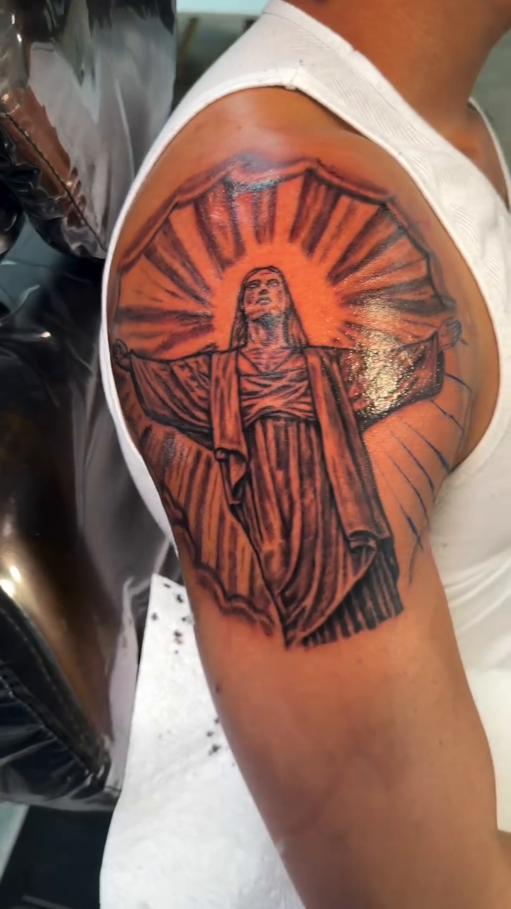 Jesus Christ realism tattoo by Justin custard Tattoo💉Artist 🎨Painter
