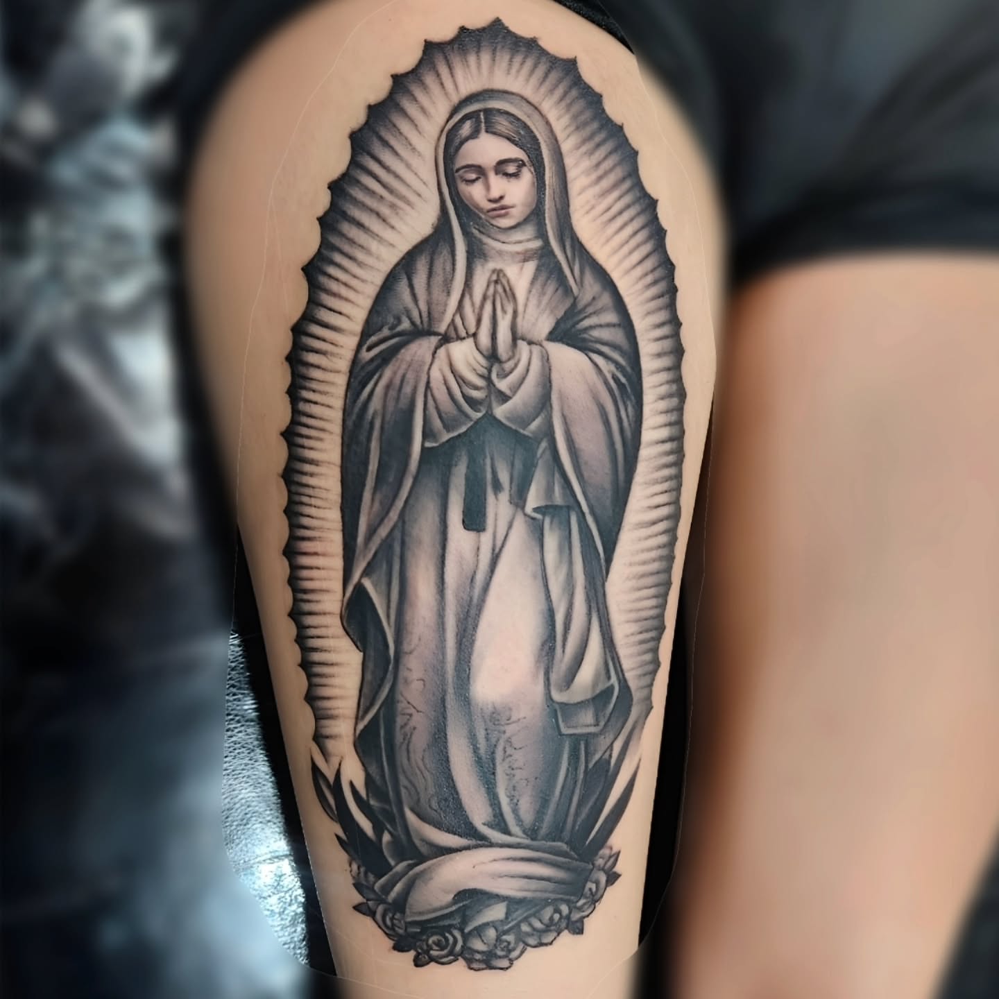 Tattoo by @eljosetattoo β black_and_grey