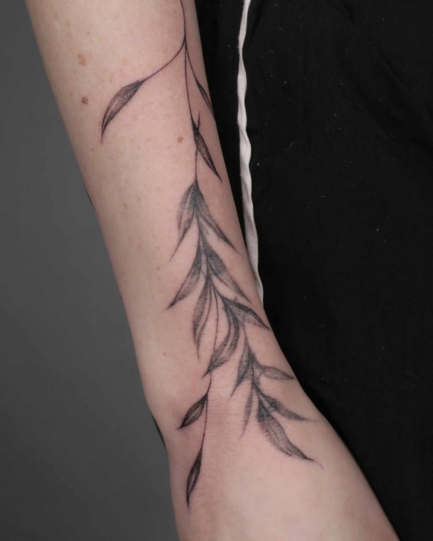 Tattoo by @cowgurl_bebop — black_and_grey