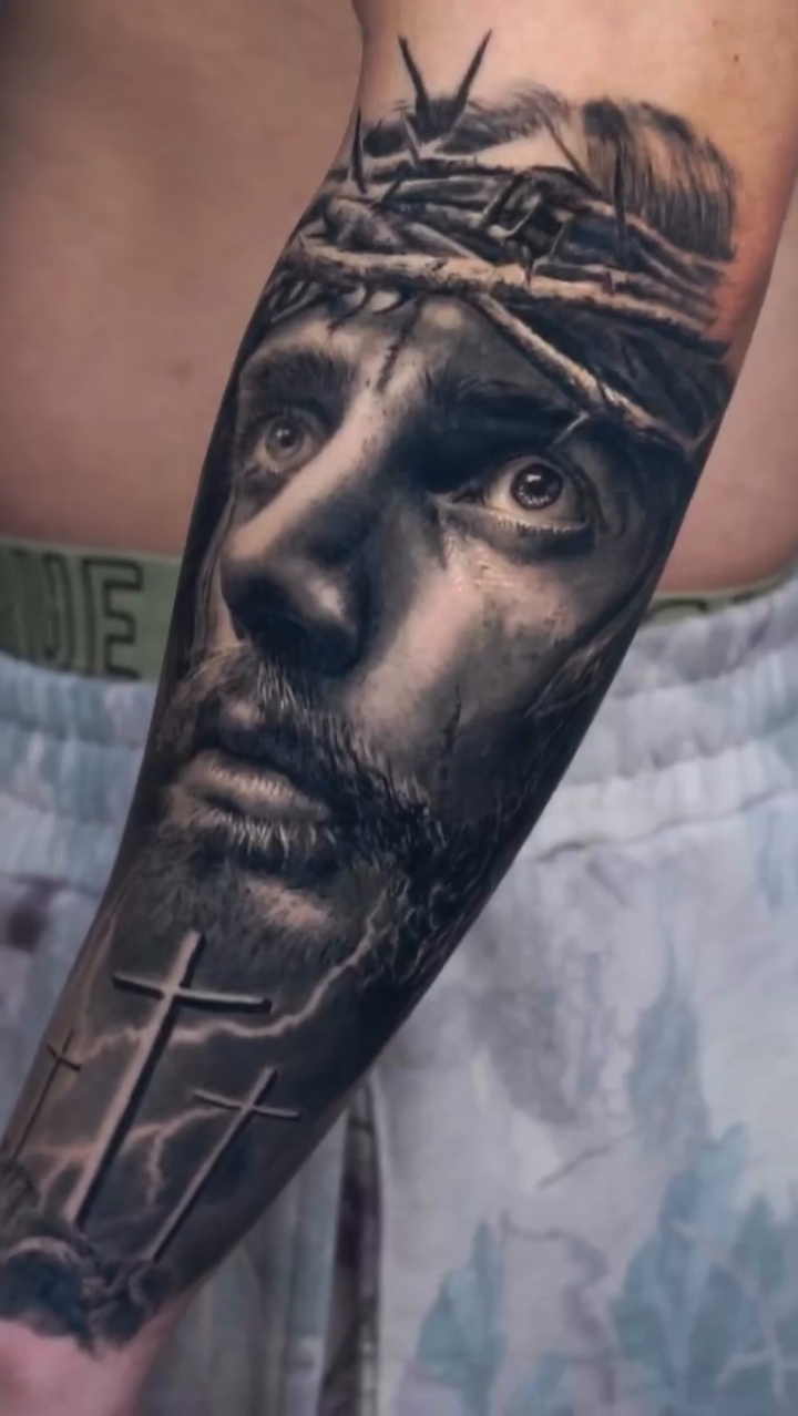 Tattoo by @rene_artt — realism, black_and_grey