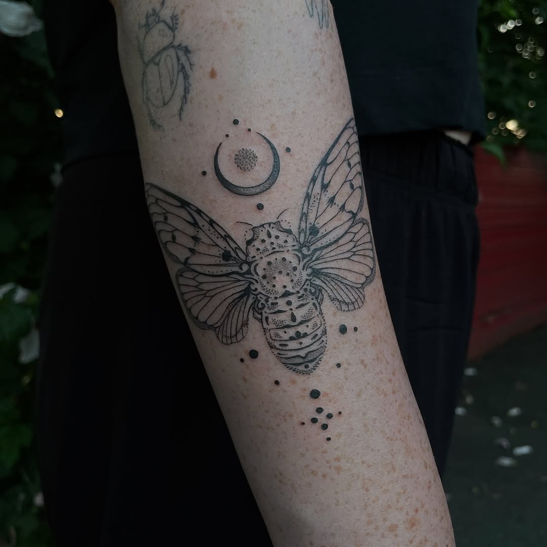 Tattoo by @jettaturas β fine_line, dotwork