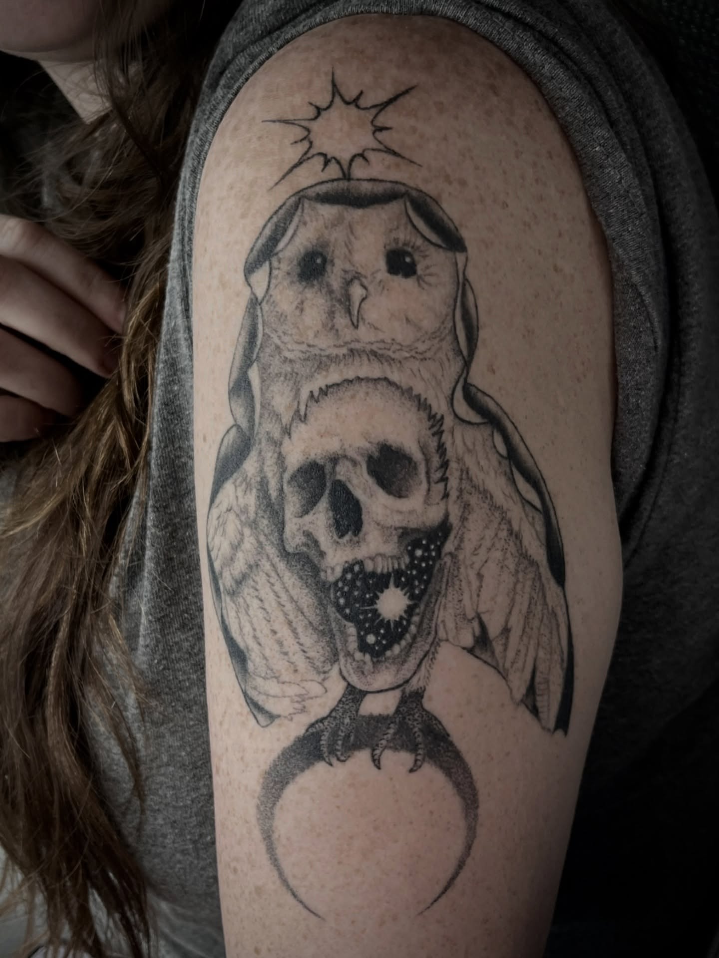 Tattoo by @fairyytaylzz — black_and_grey, realism