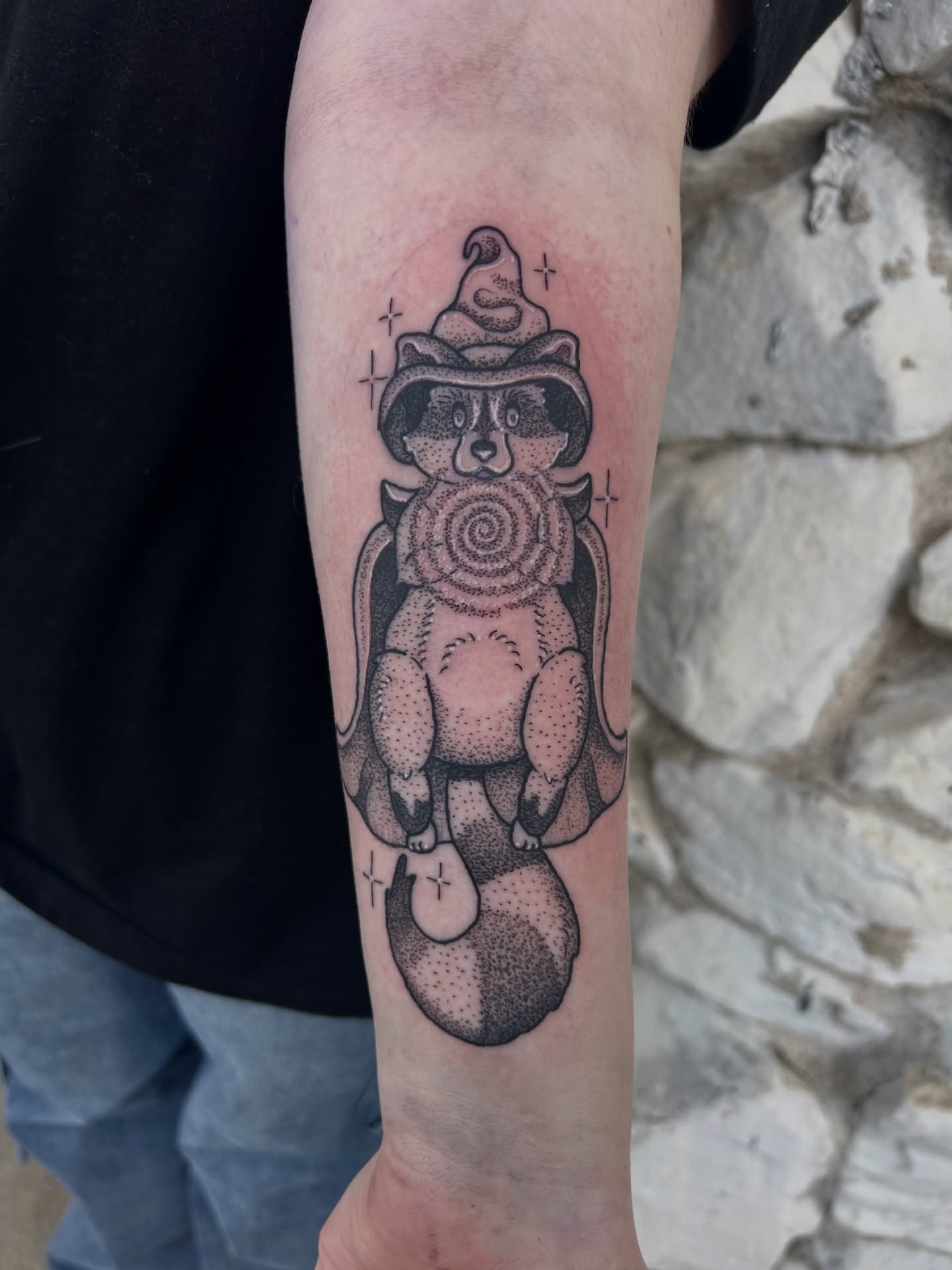 Tattoo by @katie.rosemarytattoos — dotwork