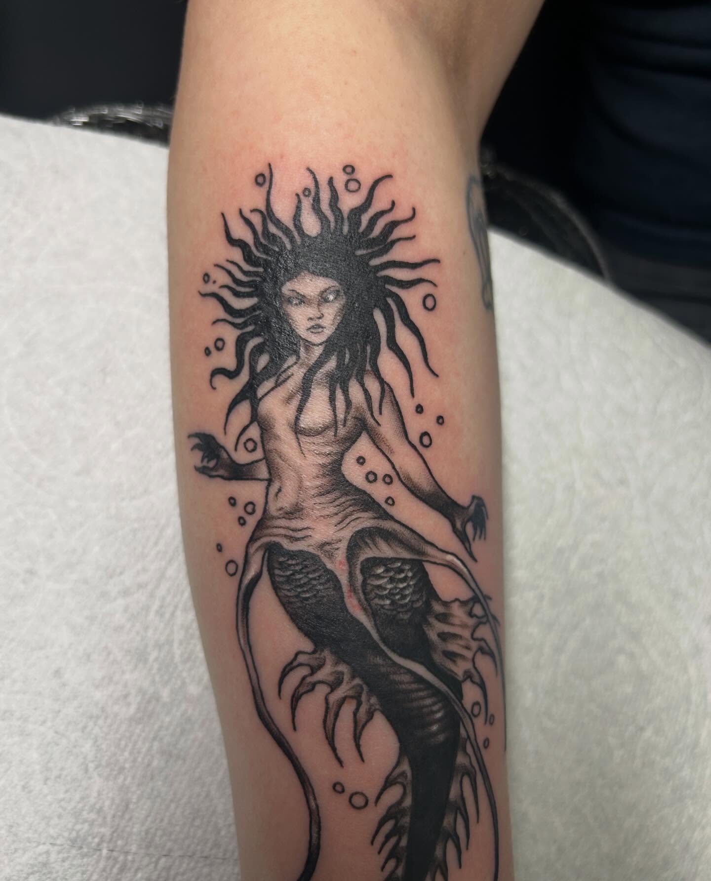 Tattoo by @fionatattooos — black_and_grey