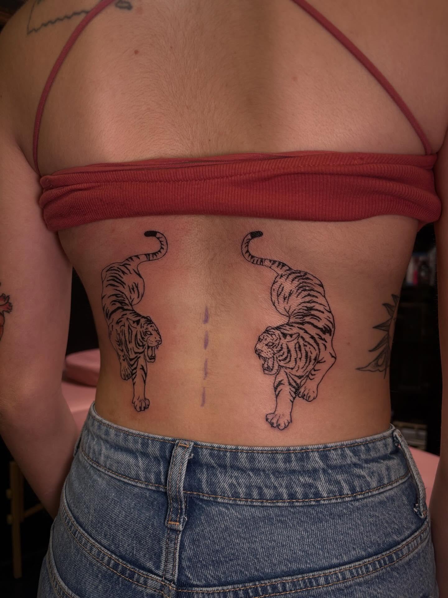 Tattoo by @lextattooos — black_and_grey