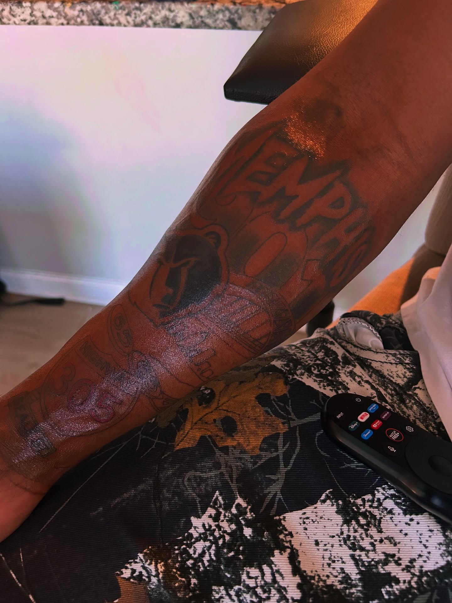 Empire American traditional tattoo on the forearm by Tito Cross ❤️‍🔥