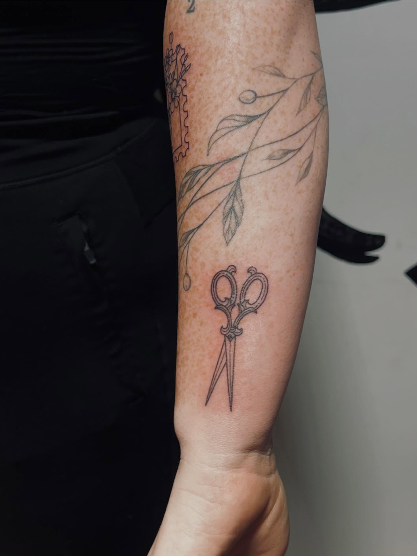 Tattoo by @lynk.art — black_and_grey