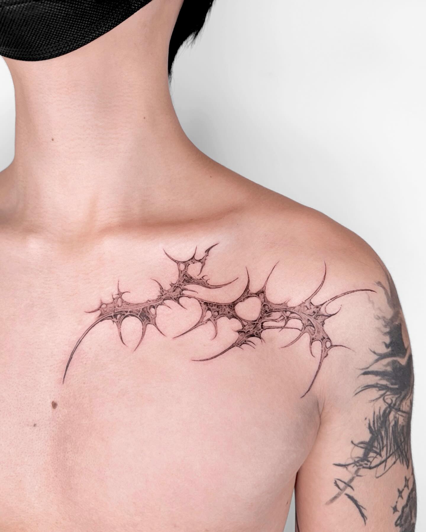 Tattoo by @ycc_tattoo — black_and_grey, geometric