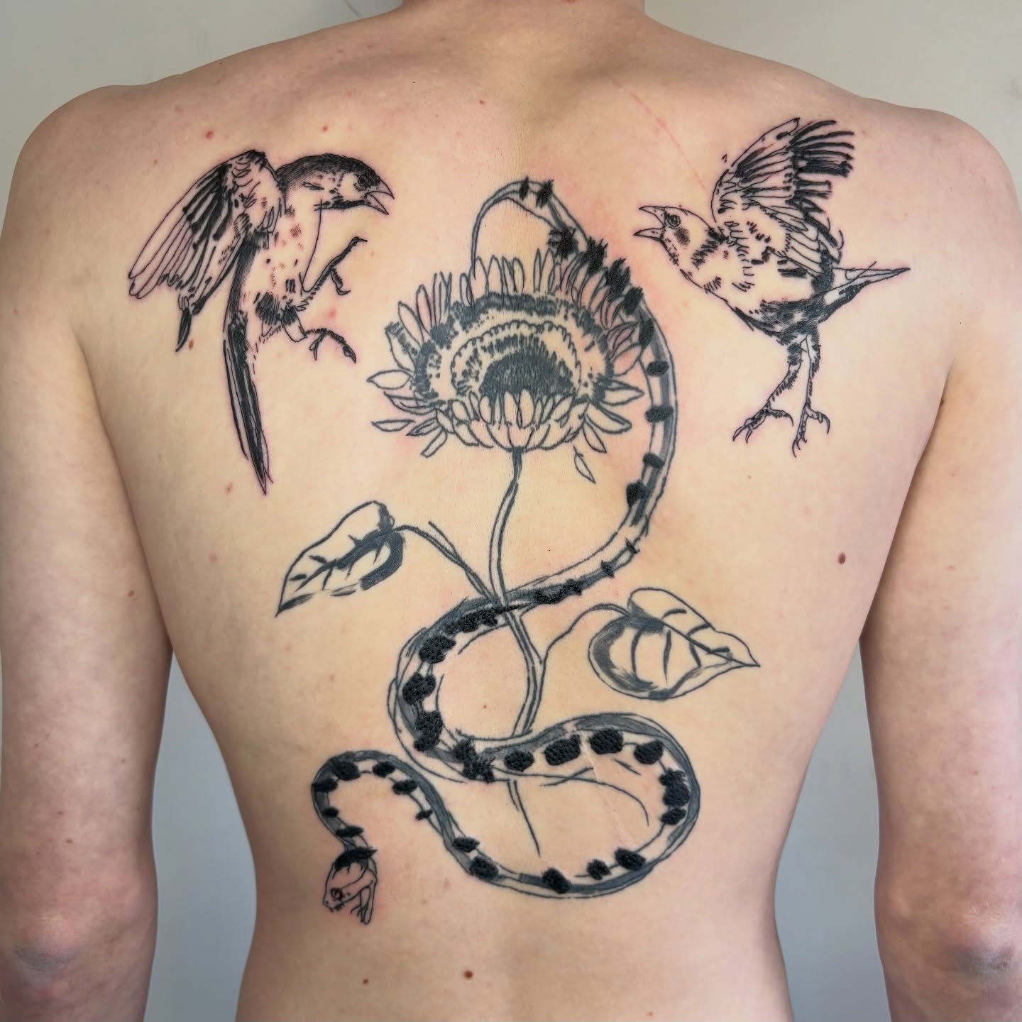 Tattoo by @lamhamilton β black_and_grey