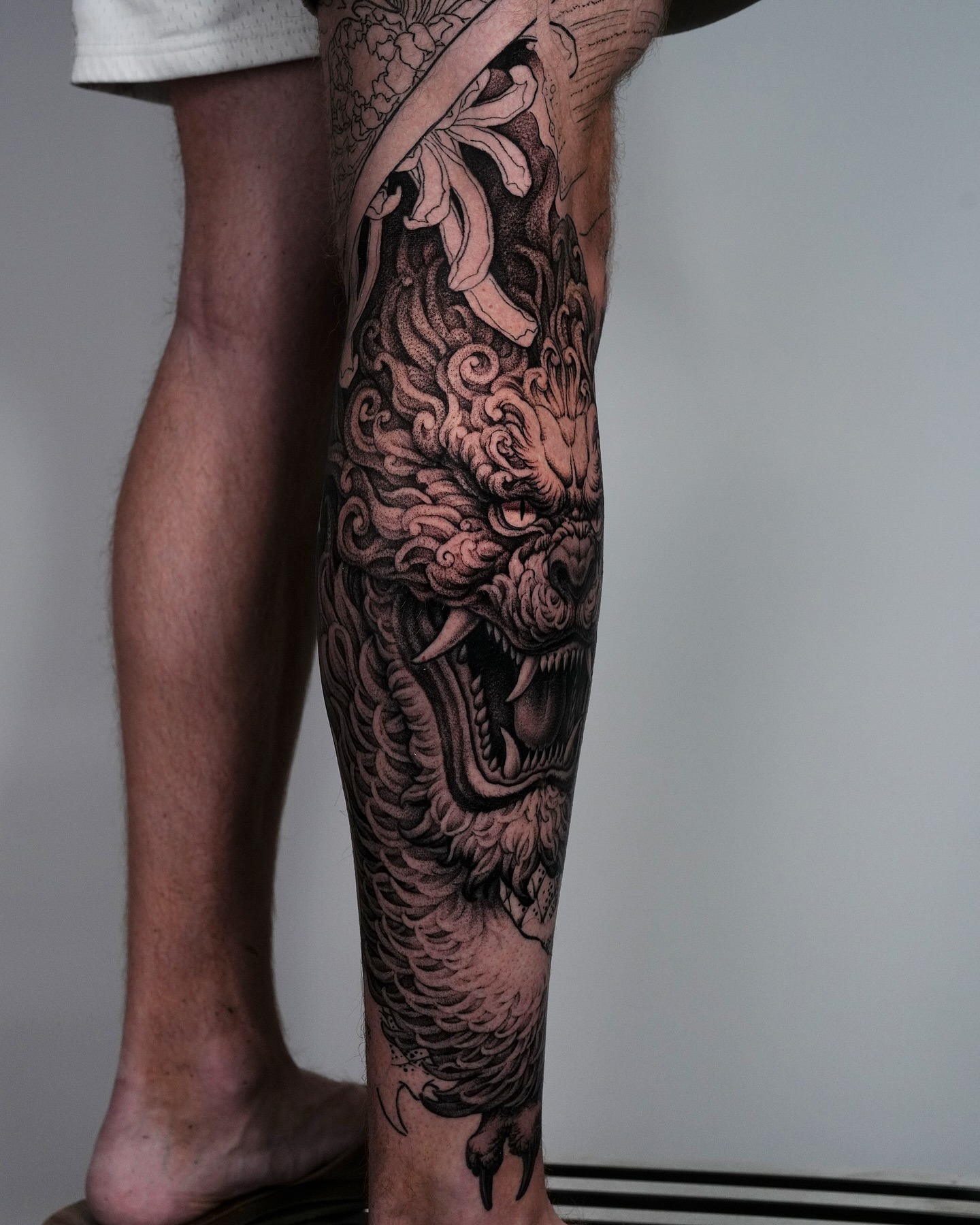 Dragon japanese irezumi tattoo on the calf by Intat