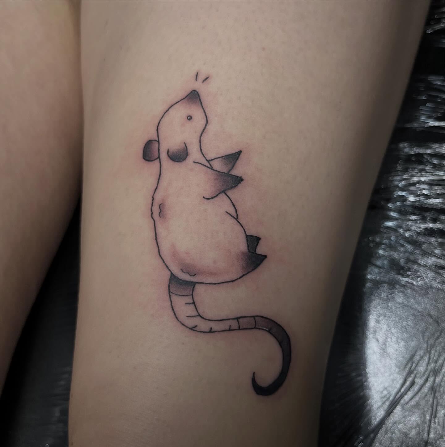 Mouse minimalist tattoo on the forearm by Jazzy