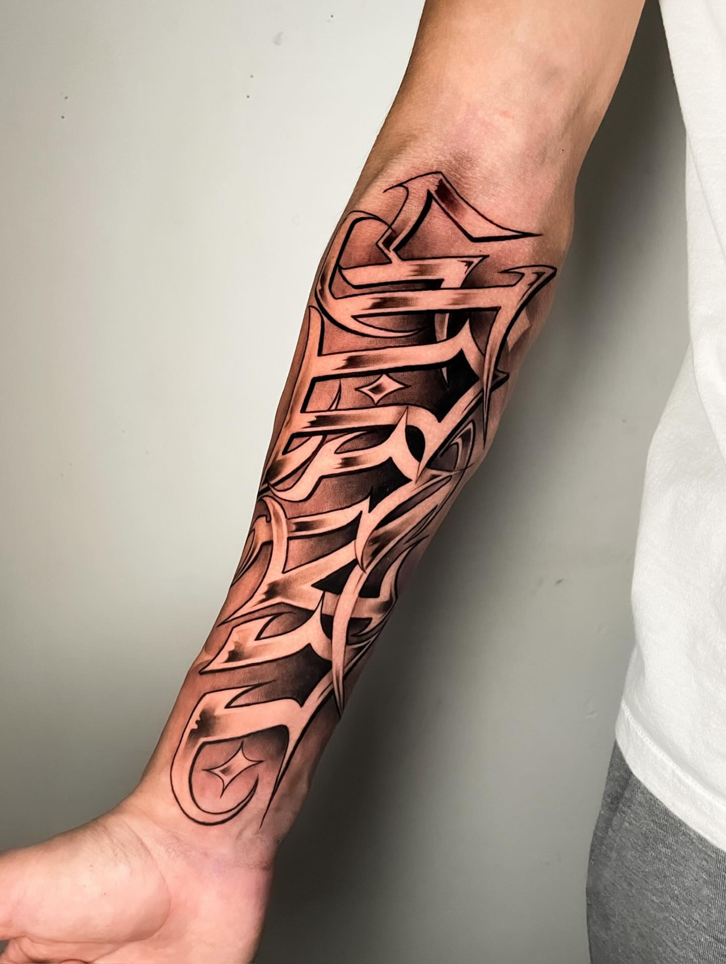 Tattoo by @leperemael — geometric