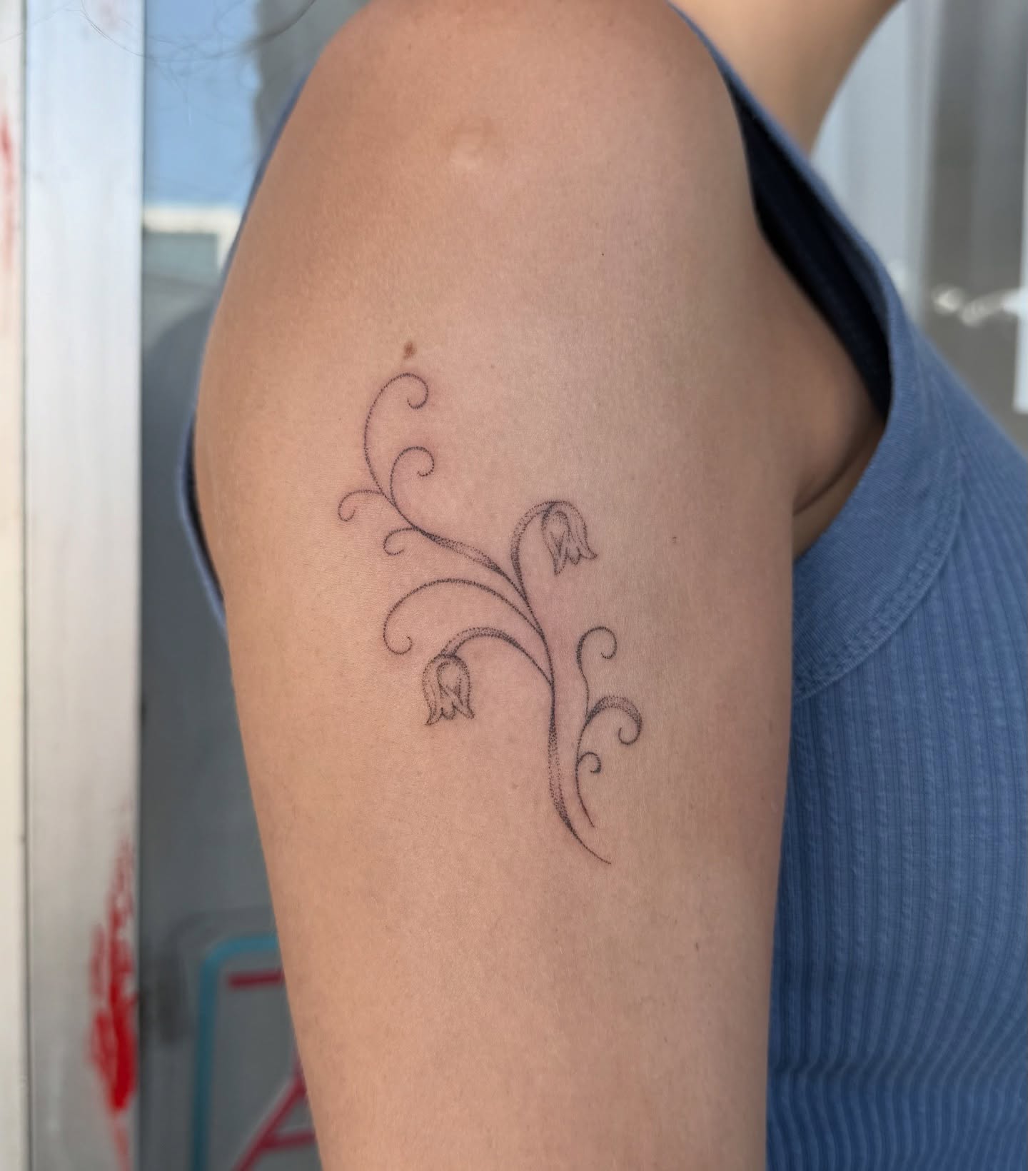 Tattoo by @so0mps — dotwork
