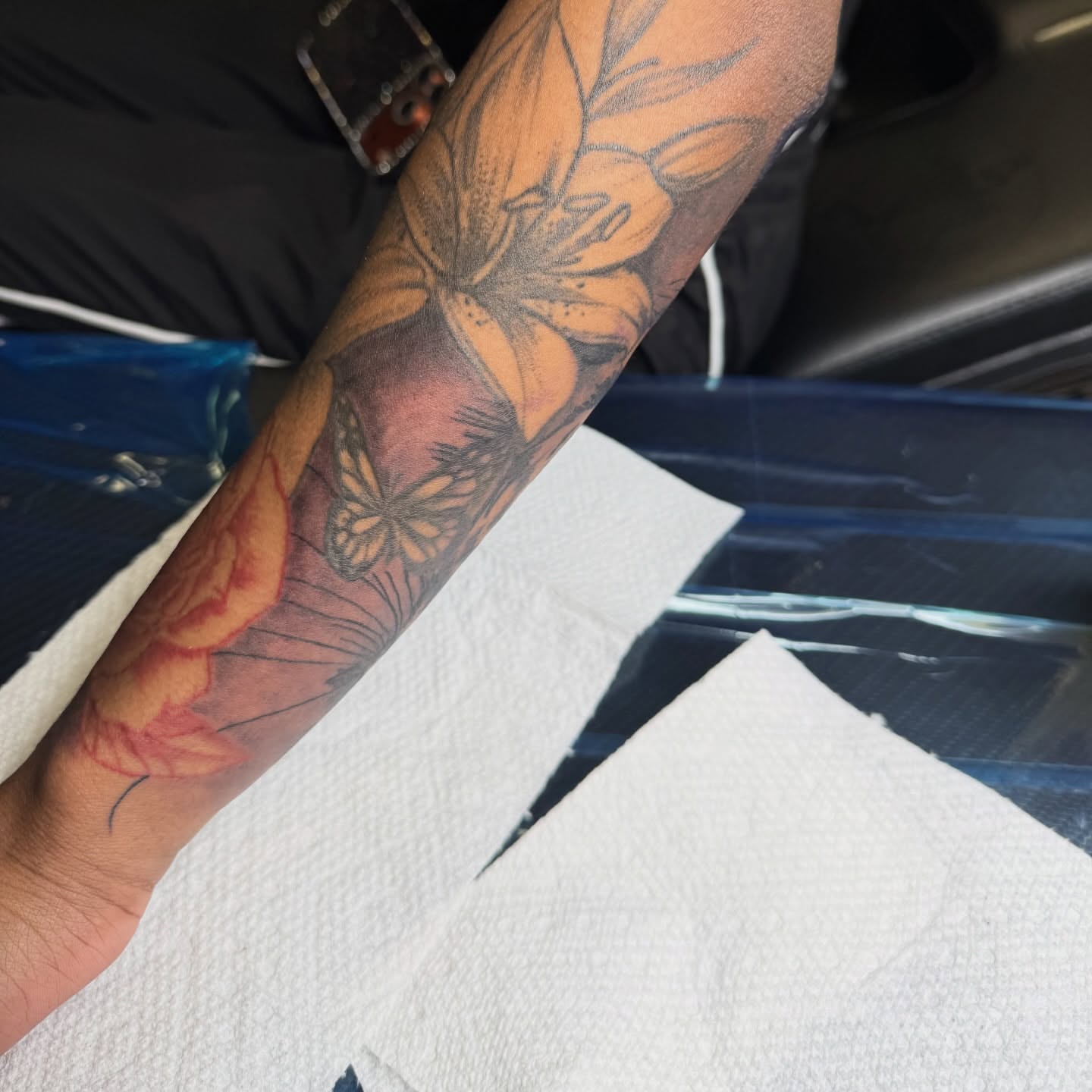 Tattoo by @iamsheinks — black_and_grey