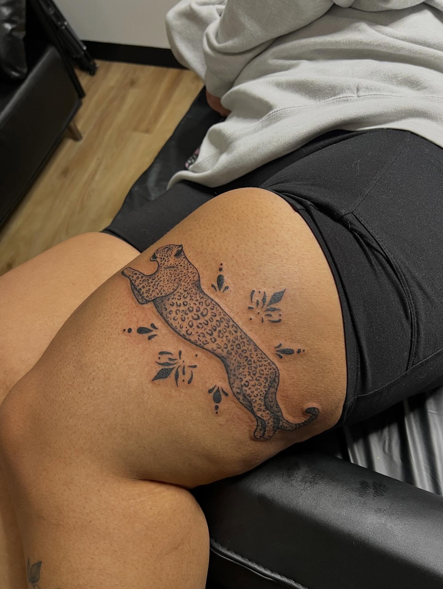 Cheetah dotwork tattoo on the thigh by Presley Tattoos, Murfreesboro, Tennessee