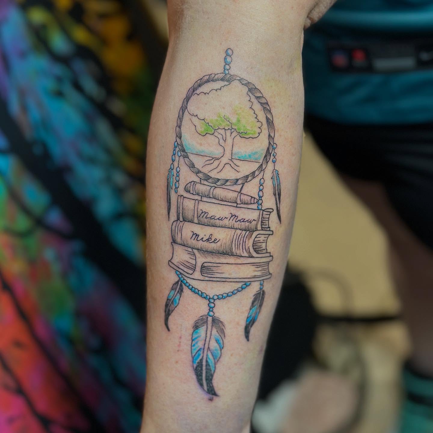 Tattoo by @jewelstattoos_ — dotwork, realism
