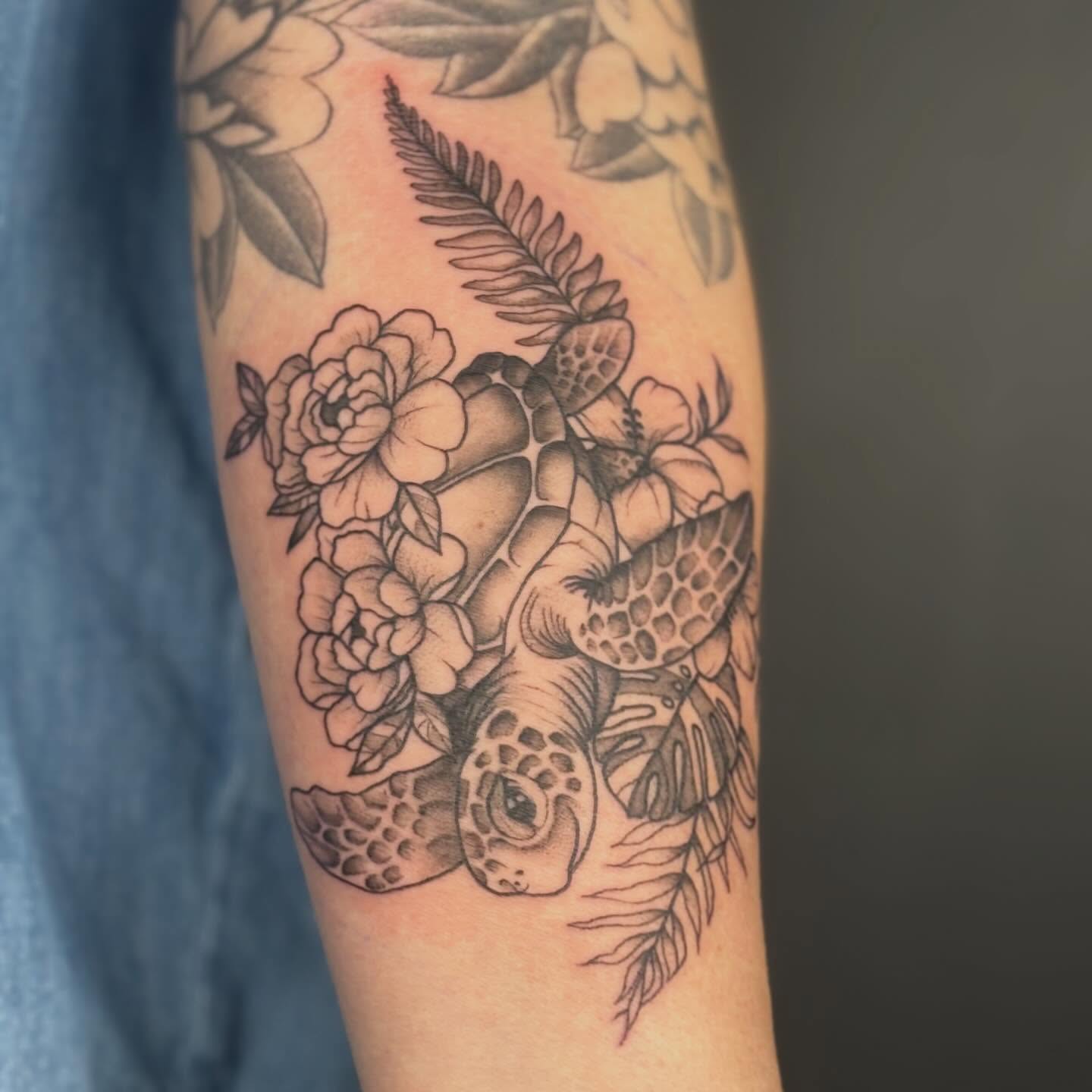 Tattoo by @tattoosbyrye — black_and_grey, realism