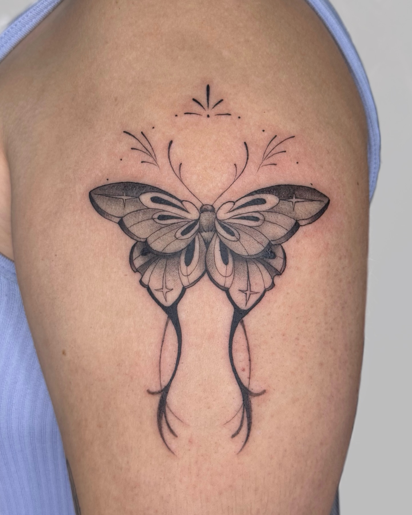 Tattoo by @suzycts — dotwork, geometric
