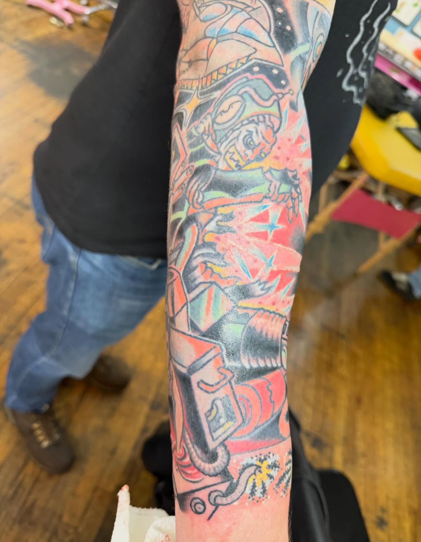 Tattoo by @cyborgbrains — american_traditional