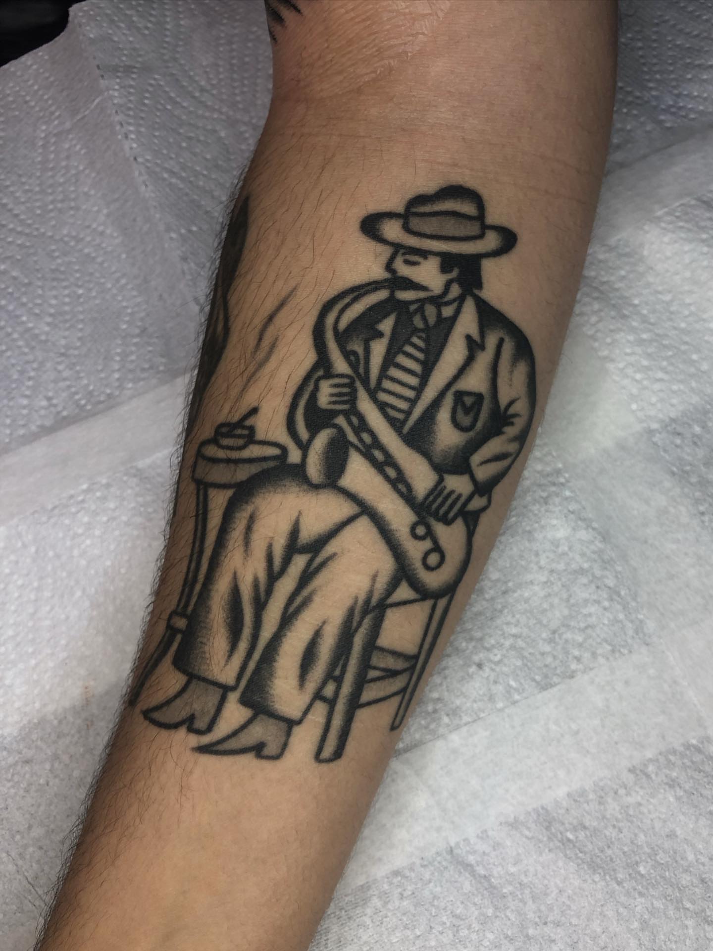 Tattoo by @ezzybones — black_and_grey