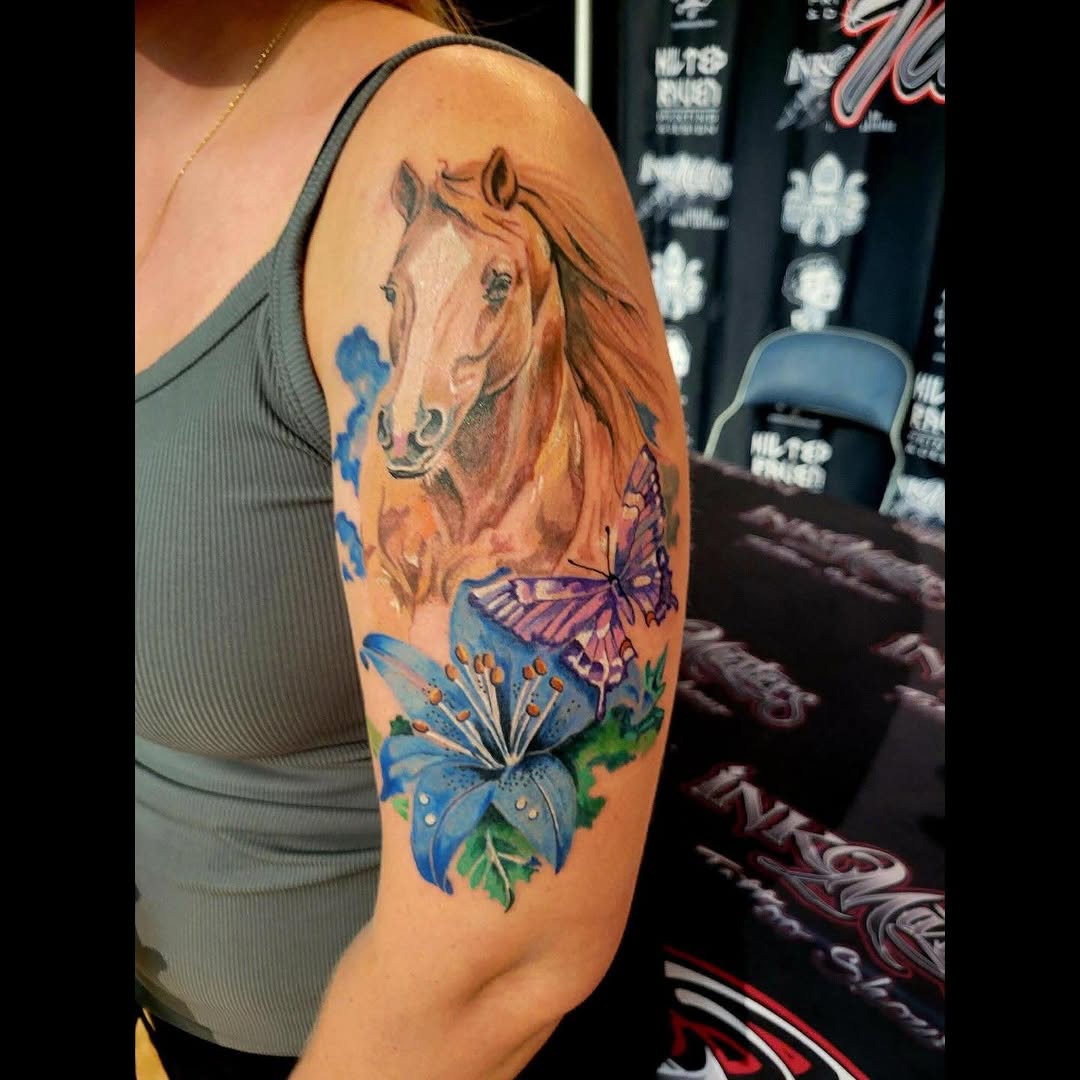 Tattoo by @tattoosbynaez — realism, color