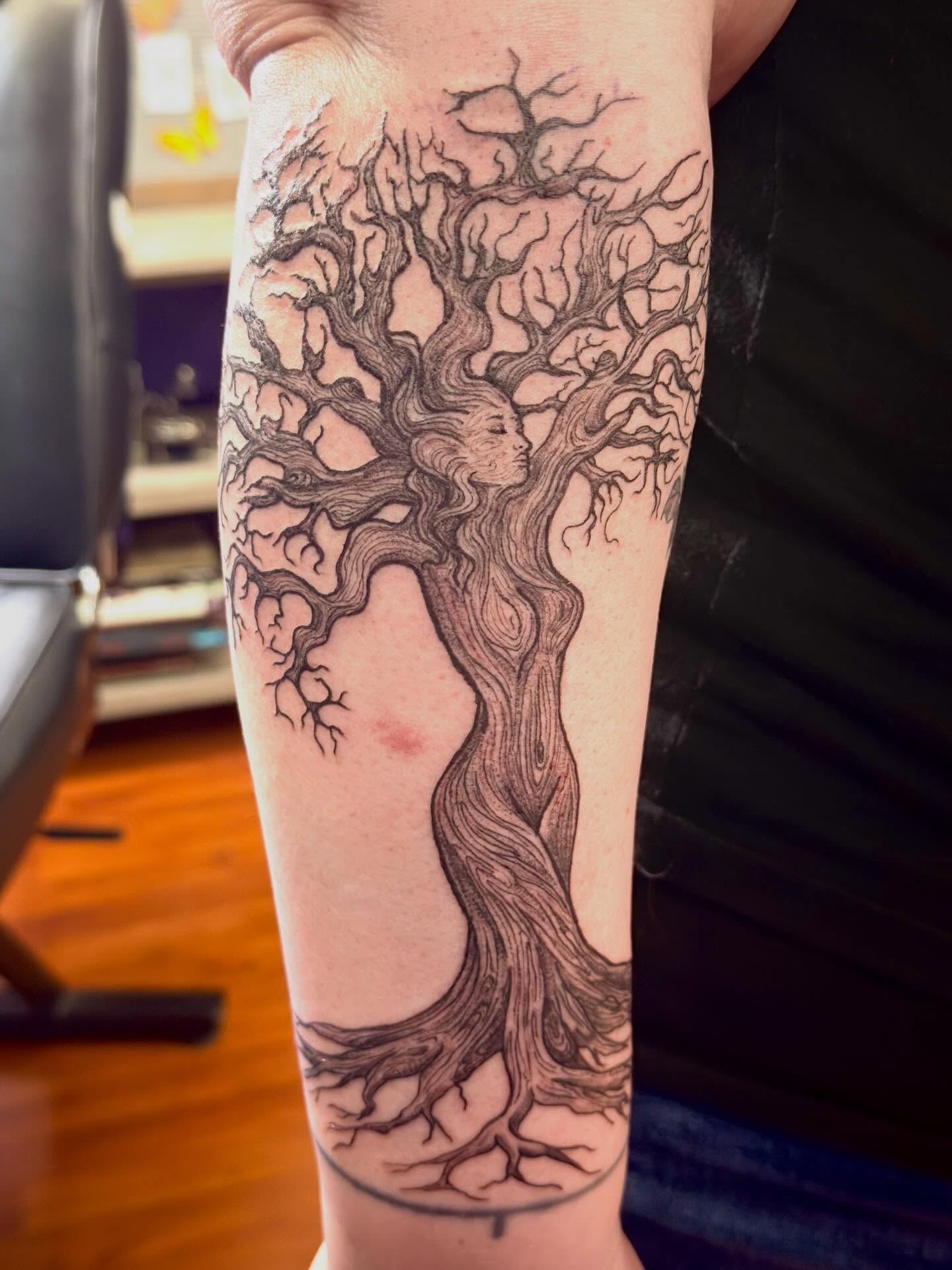 Tattoo by @tosh.pointo.tattoos — black_and_grey, realism