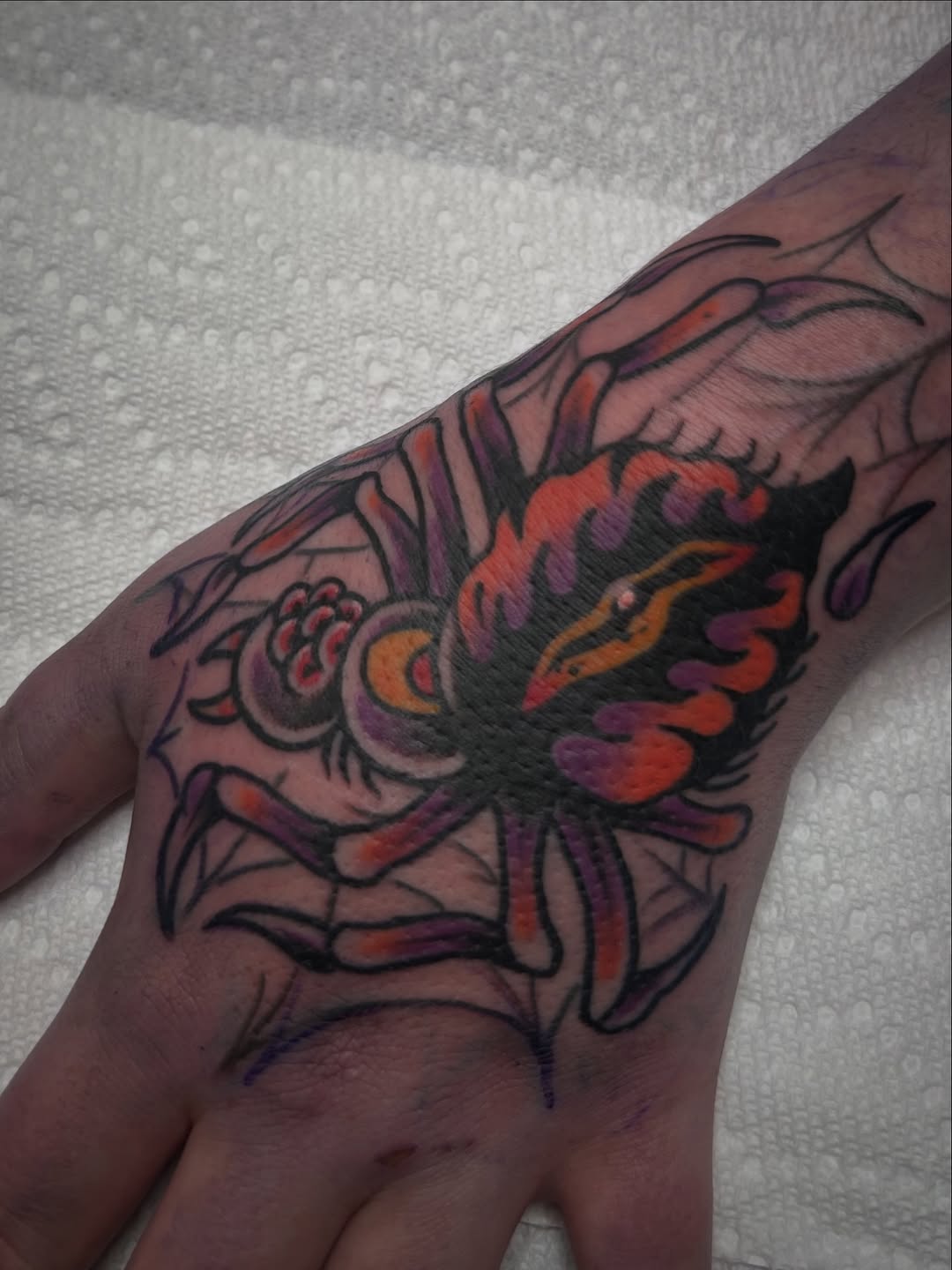 Tattoo by @kenoarts โ neo_traditional, blackwork
