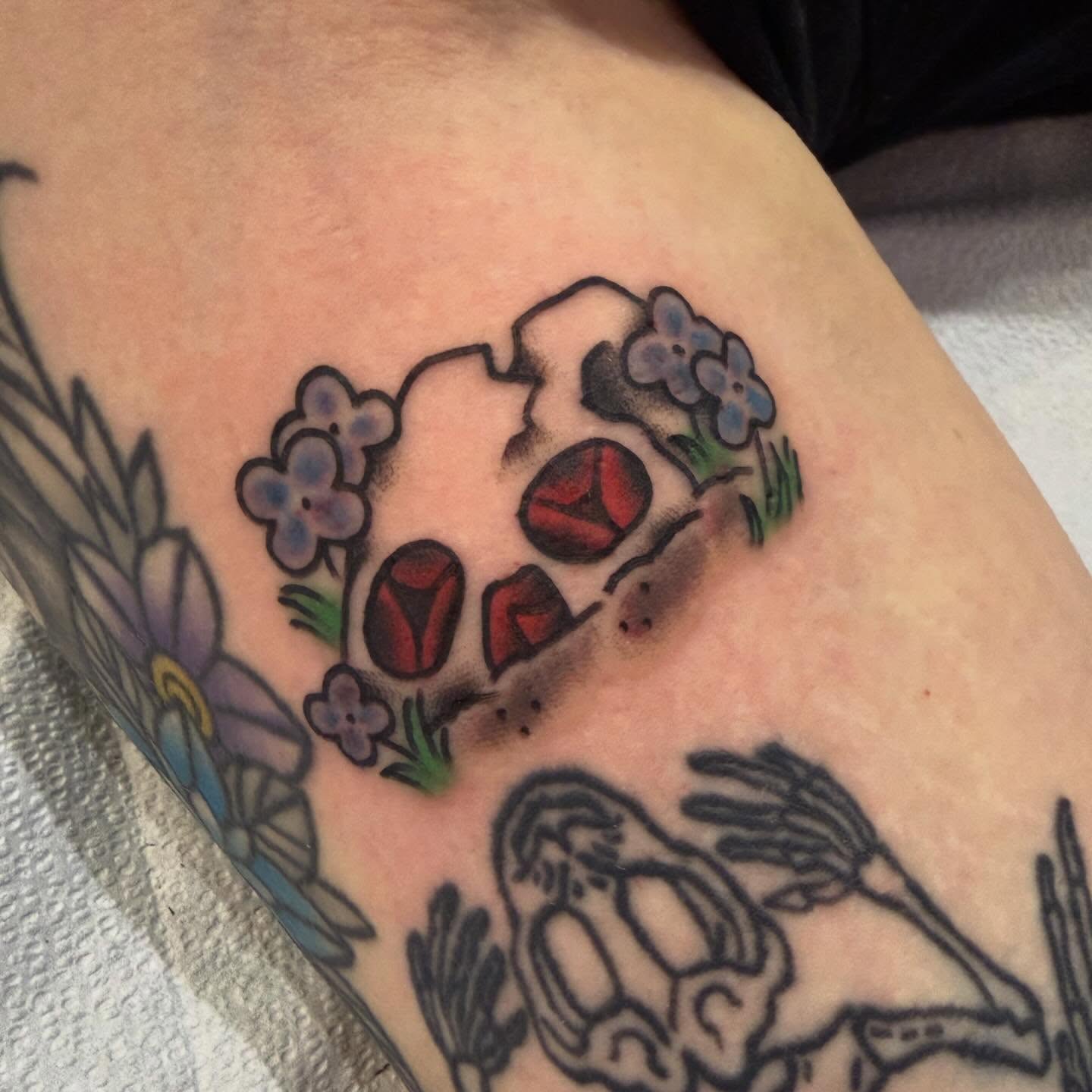 Tattoo by @dakotaharttattooart — american_traditional