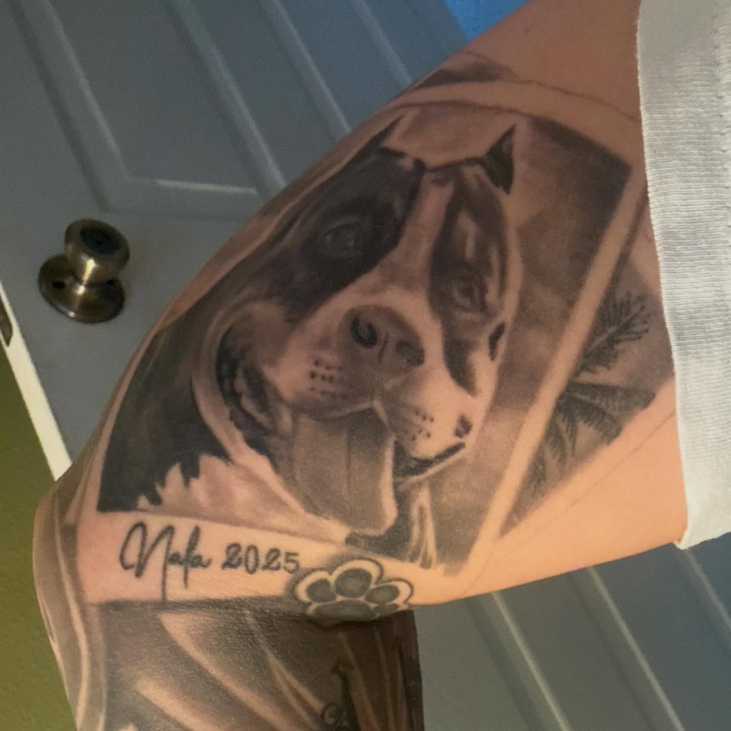 Tattoo by @idrinkink_ — realism